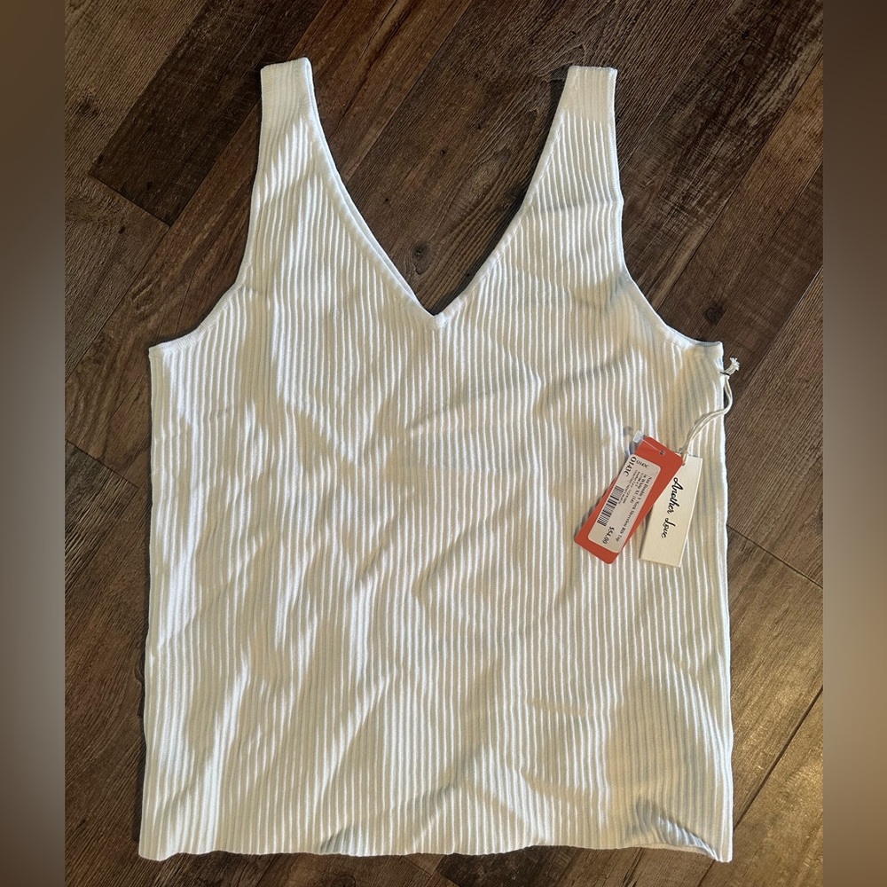 Women’s white tank top